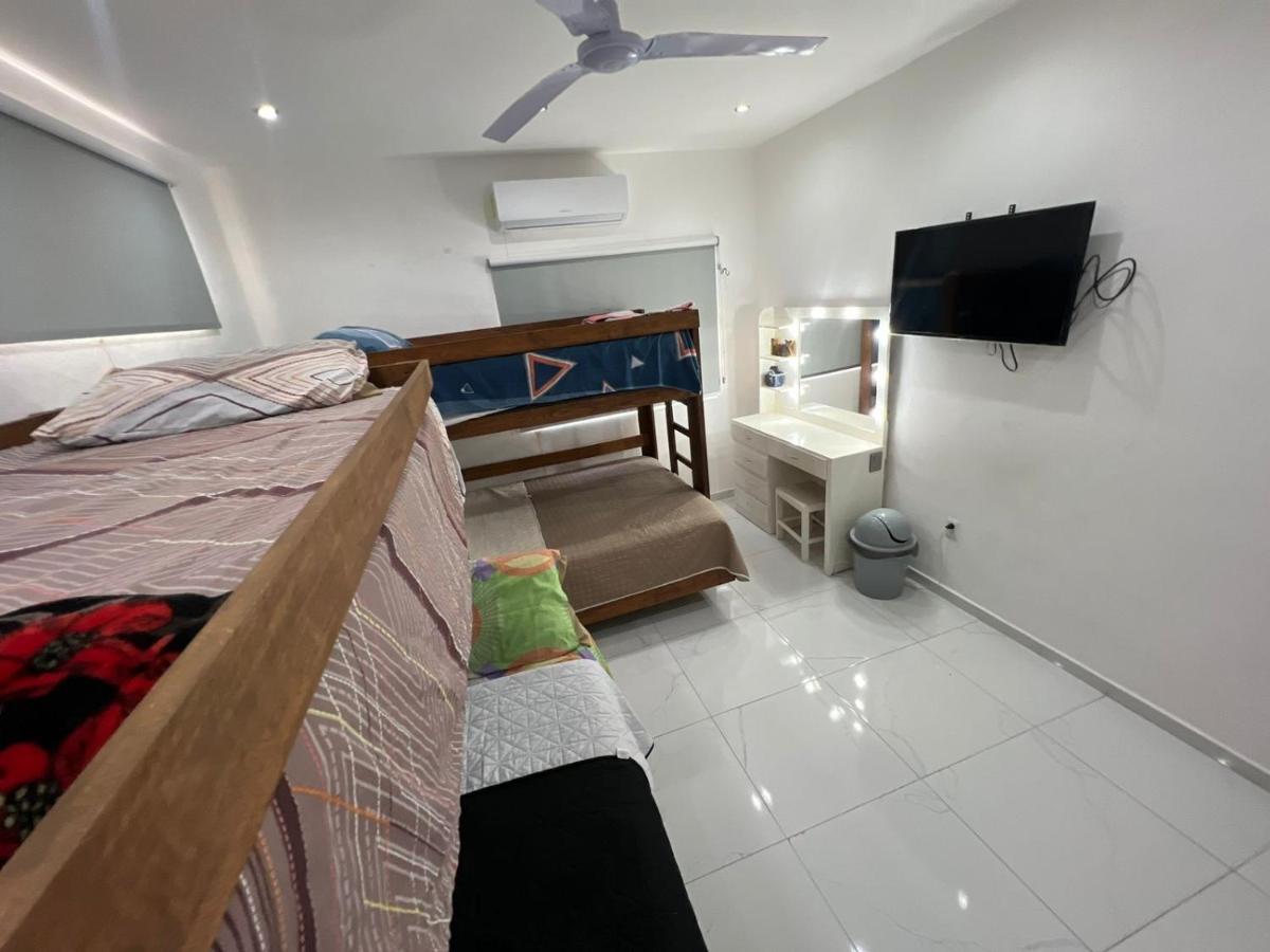 Casa Paloma 2 En Segunda Planta Cerca De Aeropuerto Y Centro Comercial 切图马尔 外观 照片